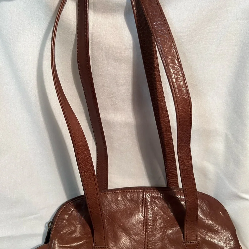 Wilsons Leather Shoulder Bag